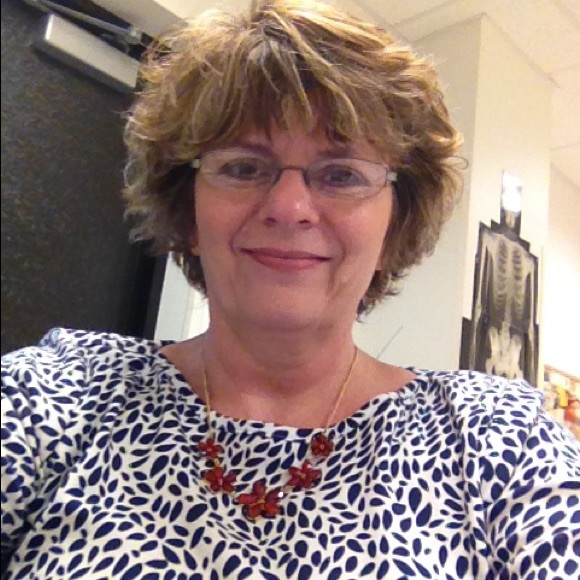 Meet your Posher, Jackie - Picture 1 of 1